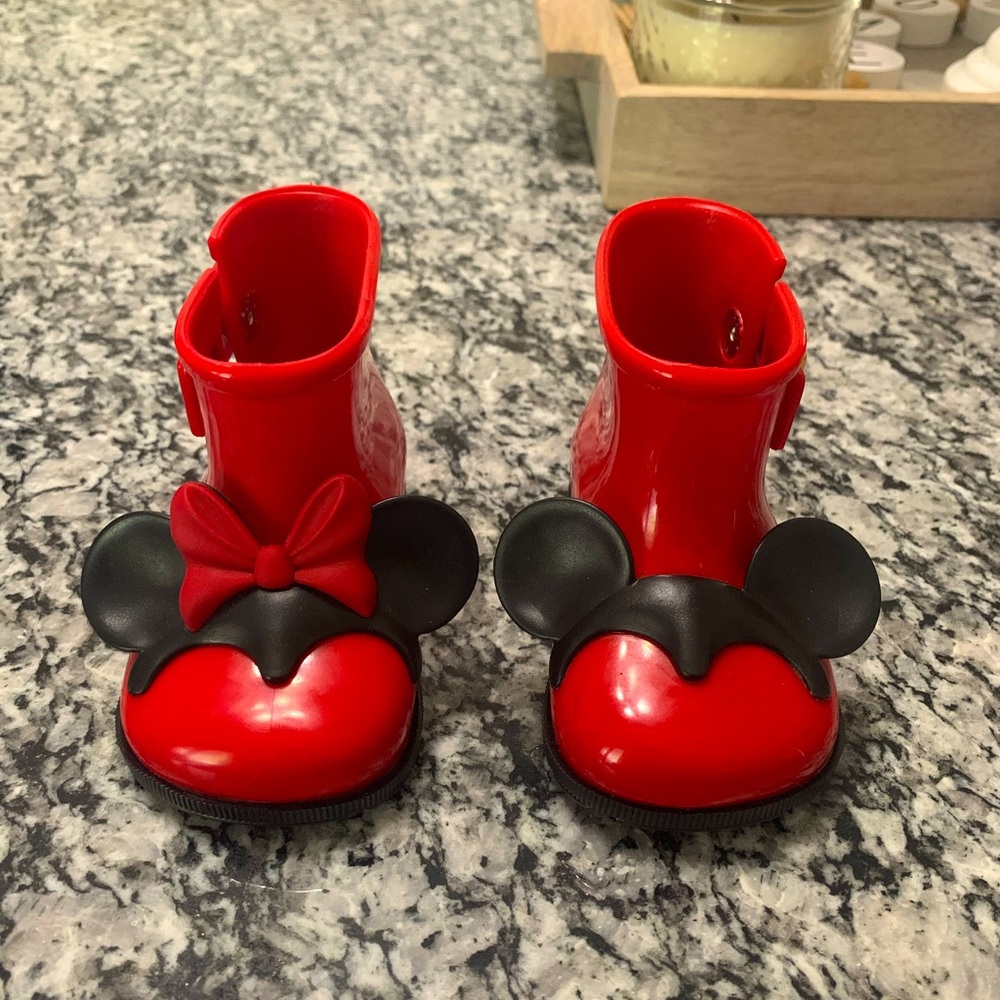 Mini Melissa “Minnie Mouse Boots”